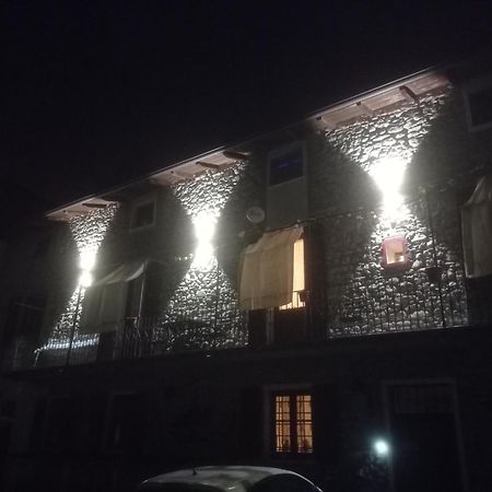 Dulcius Ex Asperis Bed & Breakfast Ponte Nizza Buitenkant foto