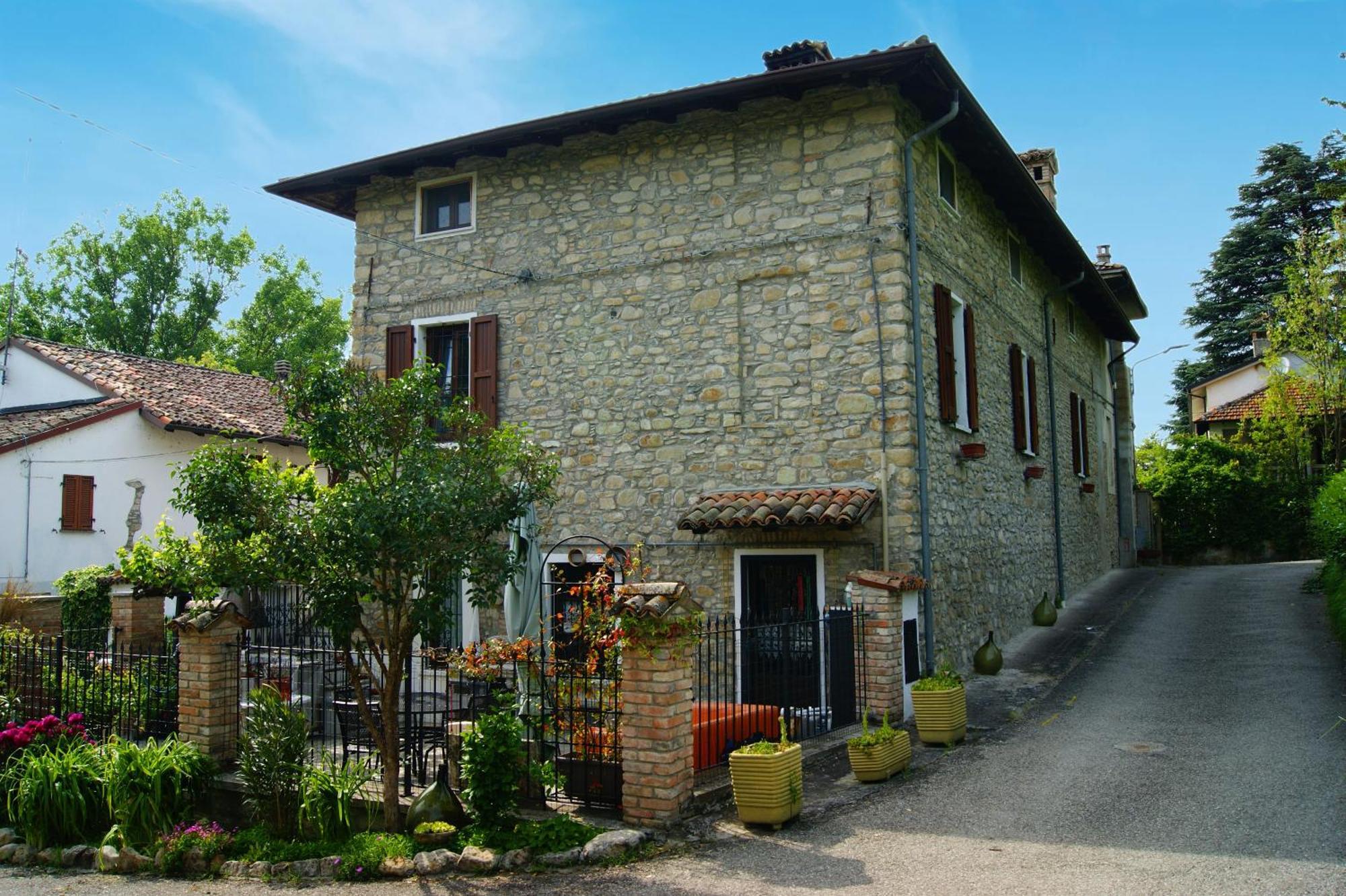Dulcius Ex Asperis Bed & Breakfast Ponte Nizza Buitenkant foto
